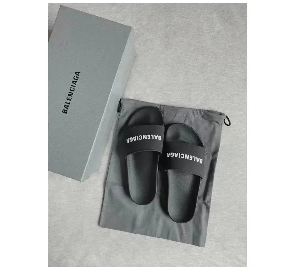Balenciaga slippers — photo 6 of 14