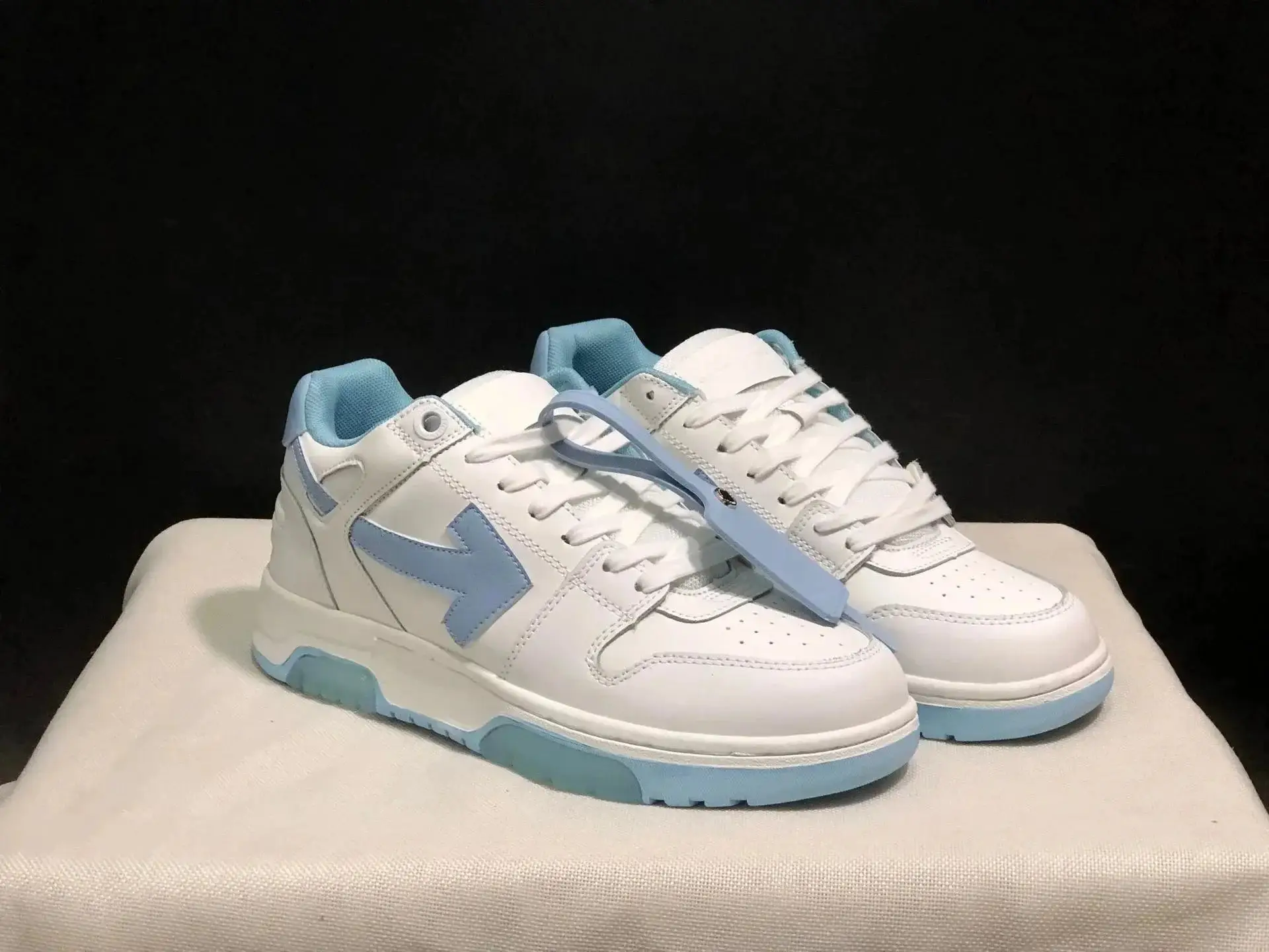 Off-White Shoes — photo 11 of 13