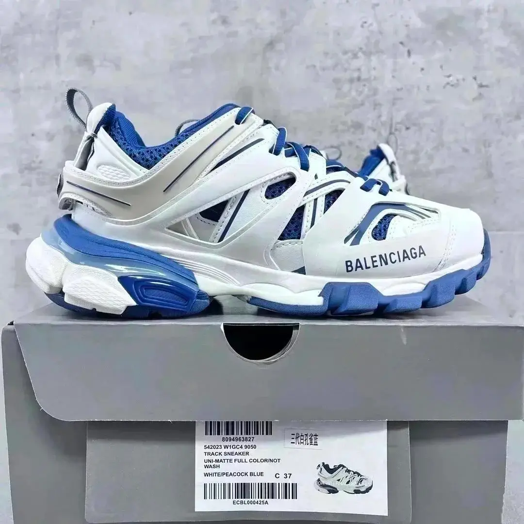 Balenciaga shoes — photo 3 of 15