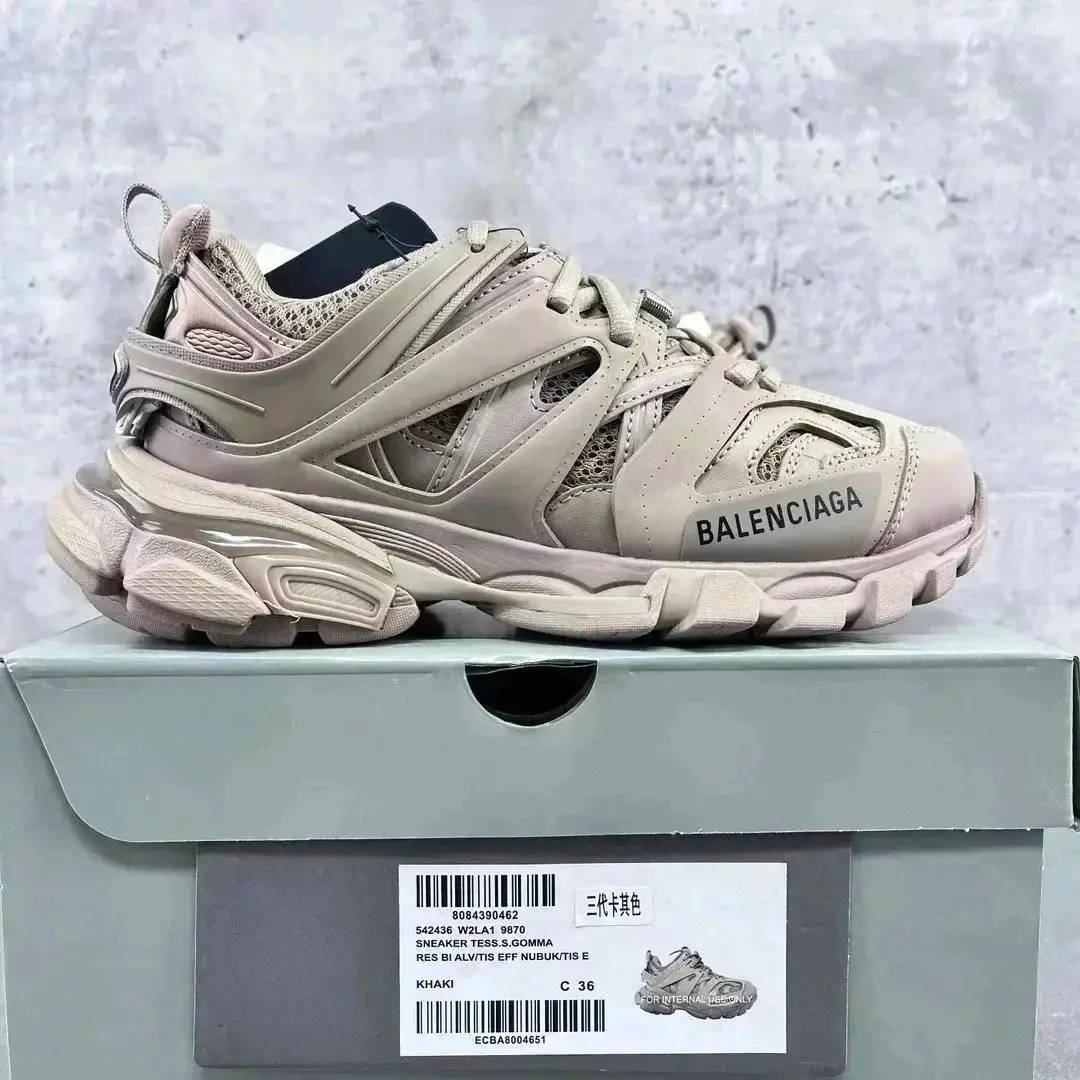 Balenciaga shoes — photo 9 of 15
