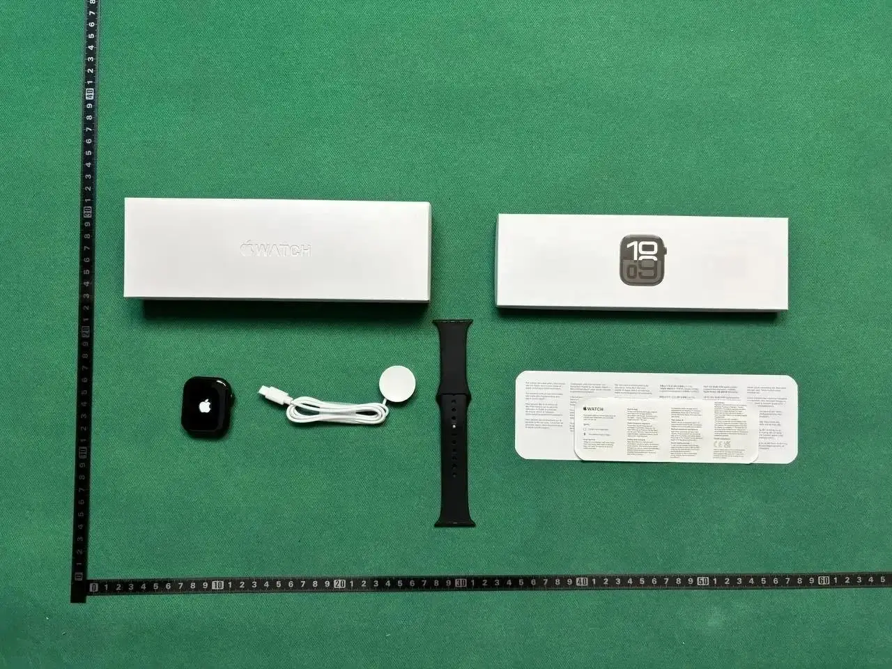 Apple Smartwatch — photo 9 of 12