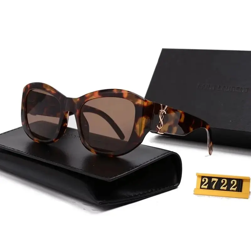 YSL — photo 13 of 15