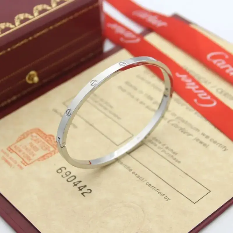 Cartier Love Bracelet — photo 10 of 15