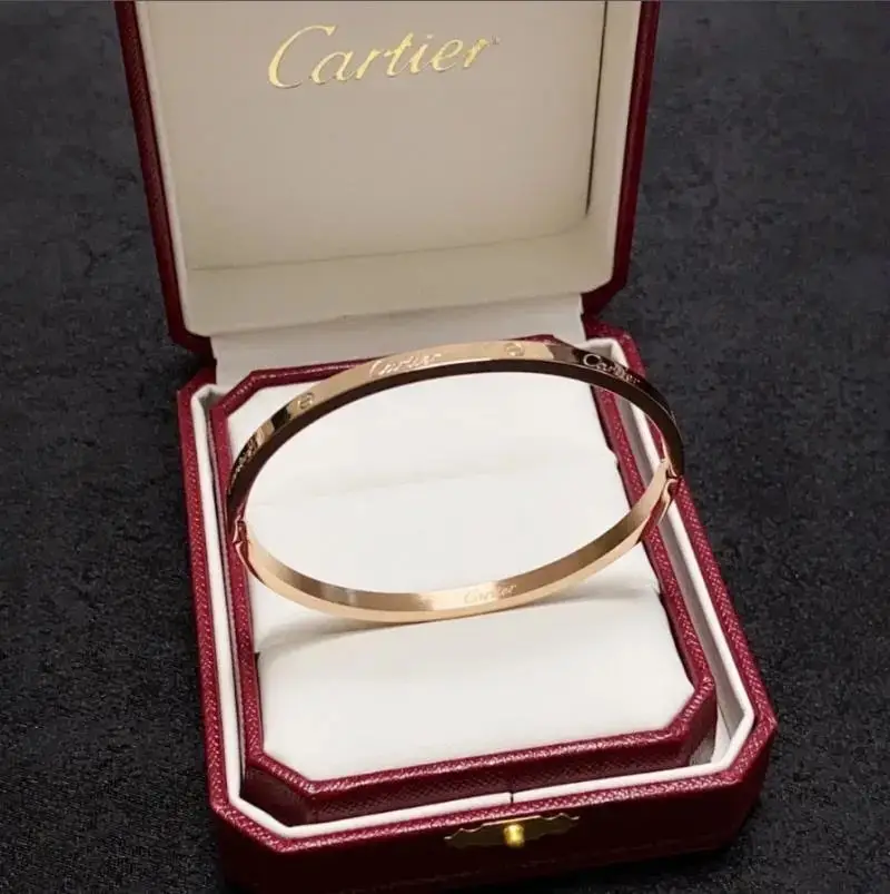 Cartier Love Bracelet — photo 4 of 15