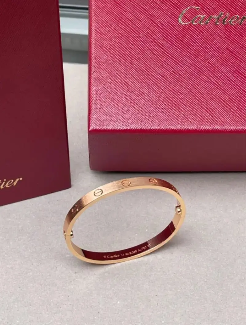 Cartier Love Bracelet — photo 8 of 15