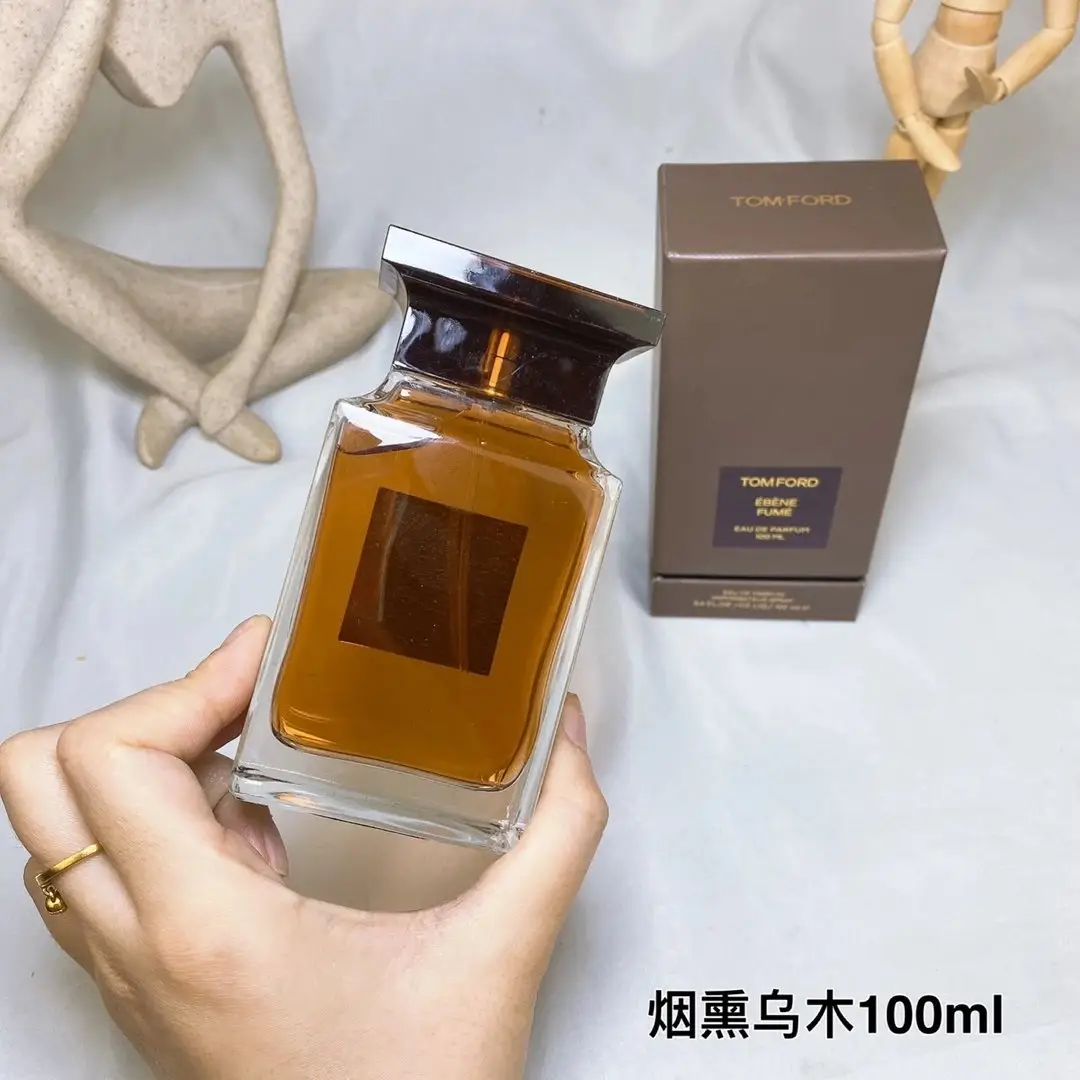 Tom Ford ébène Fumé Eau de Parfum 100ml — photo 4 of 8