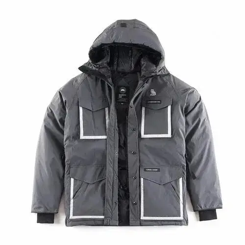 Canada Goose Coat — photo 8 of 14