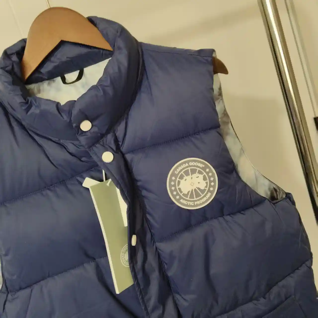 Canada Goose Expedition Parka & Everett Vest — photo 6 of 9