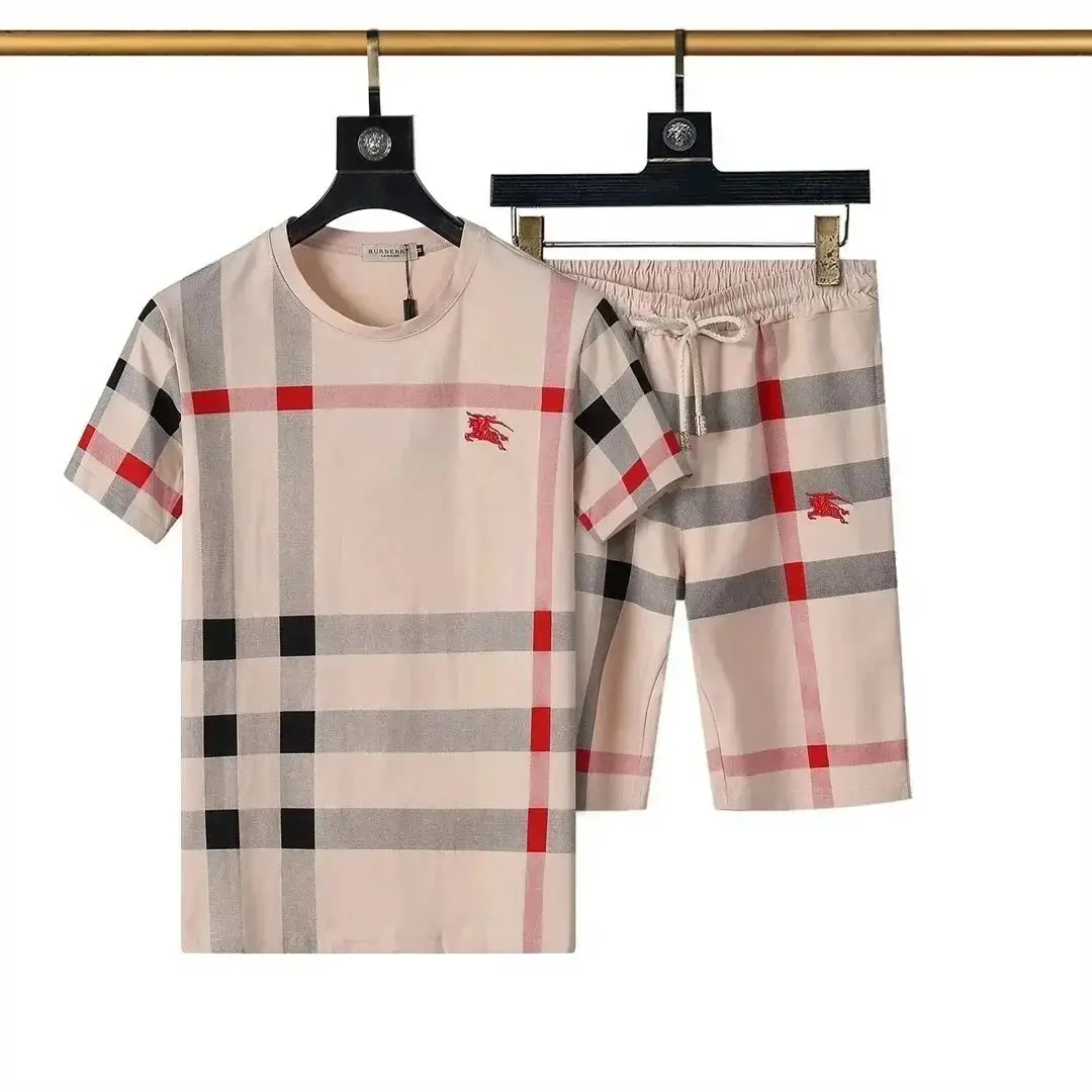 Burberry suit — photo 2 of 11