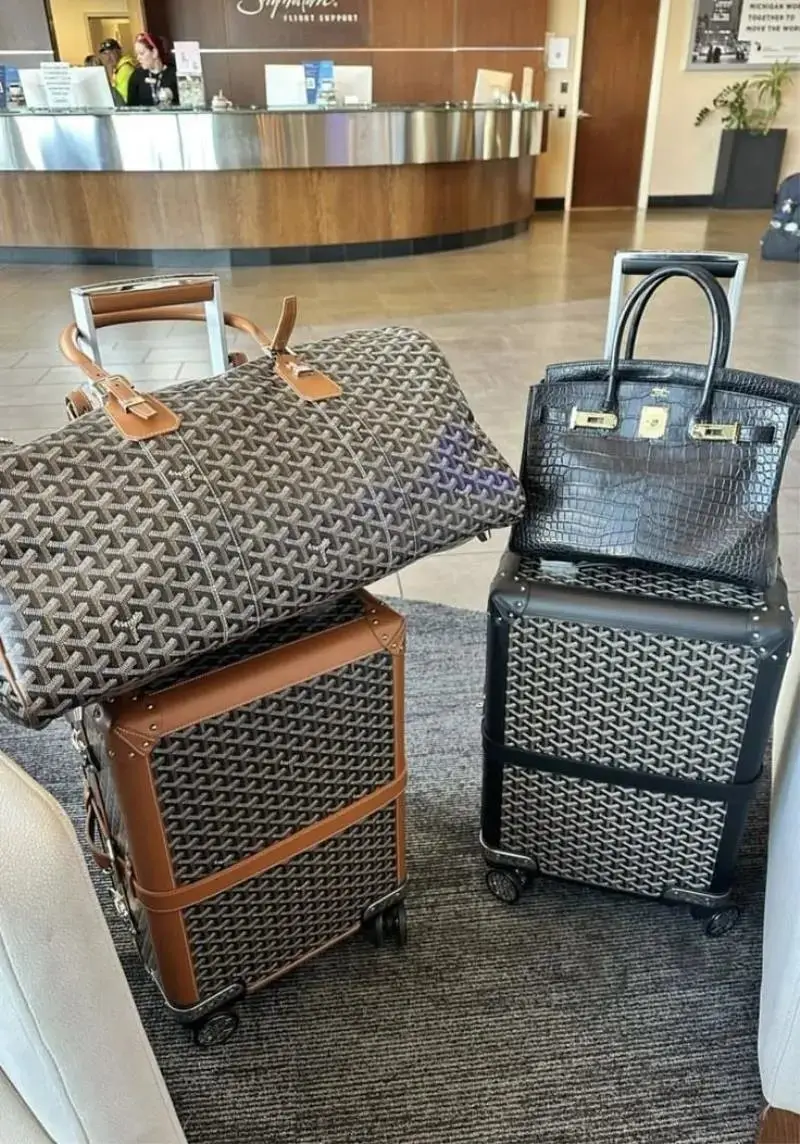 Goyard Duffle Bag — photo 5 of 7
