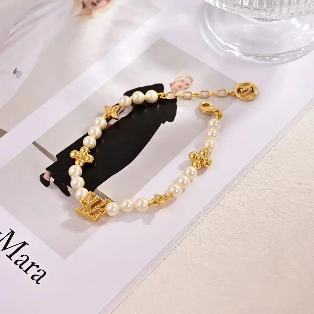 LV B. Blossom Bracelet — photo 9 of 11