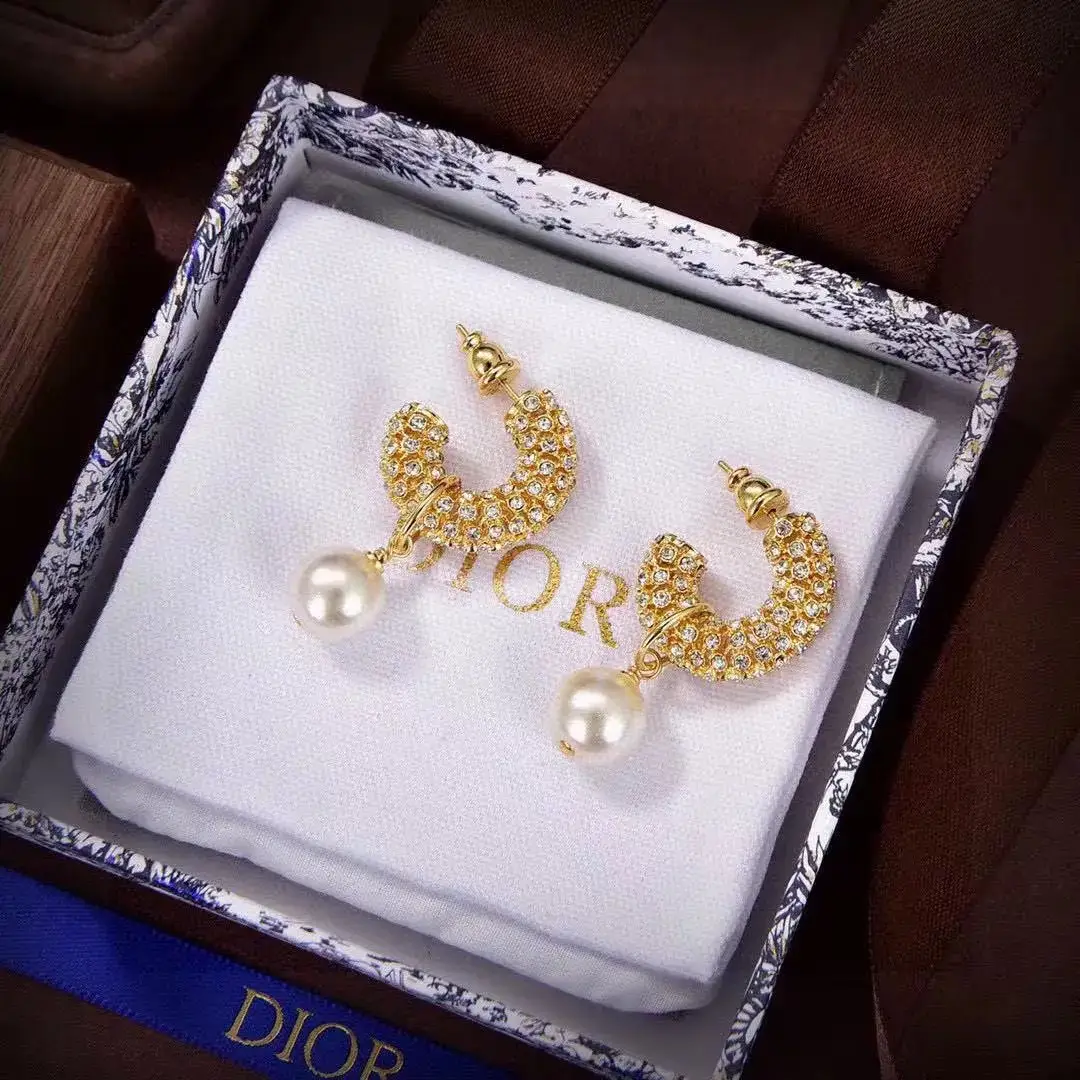 YSL earrings — photo 7 of 15
