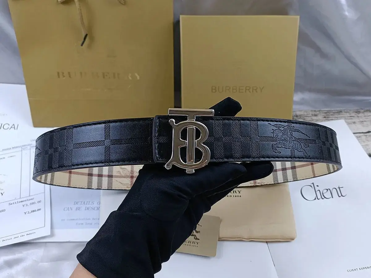 Burberry House Check Belt — photo 14 of 14