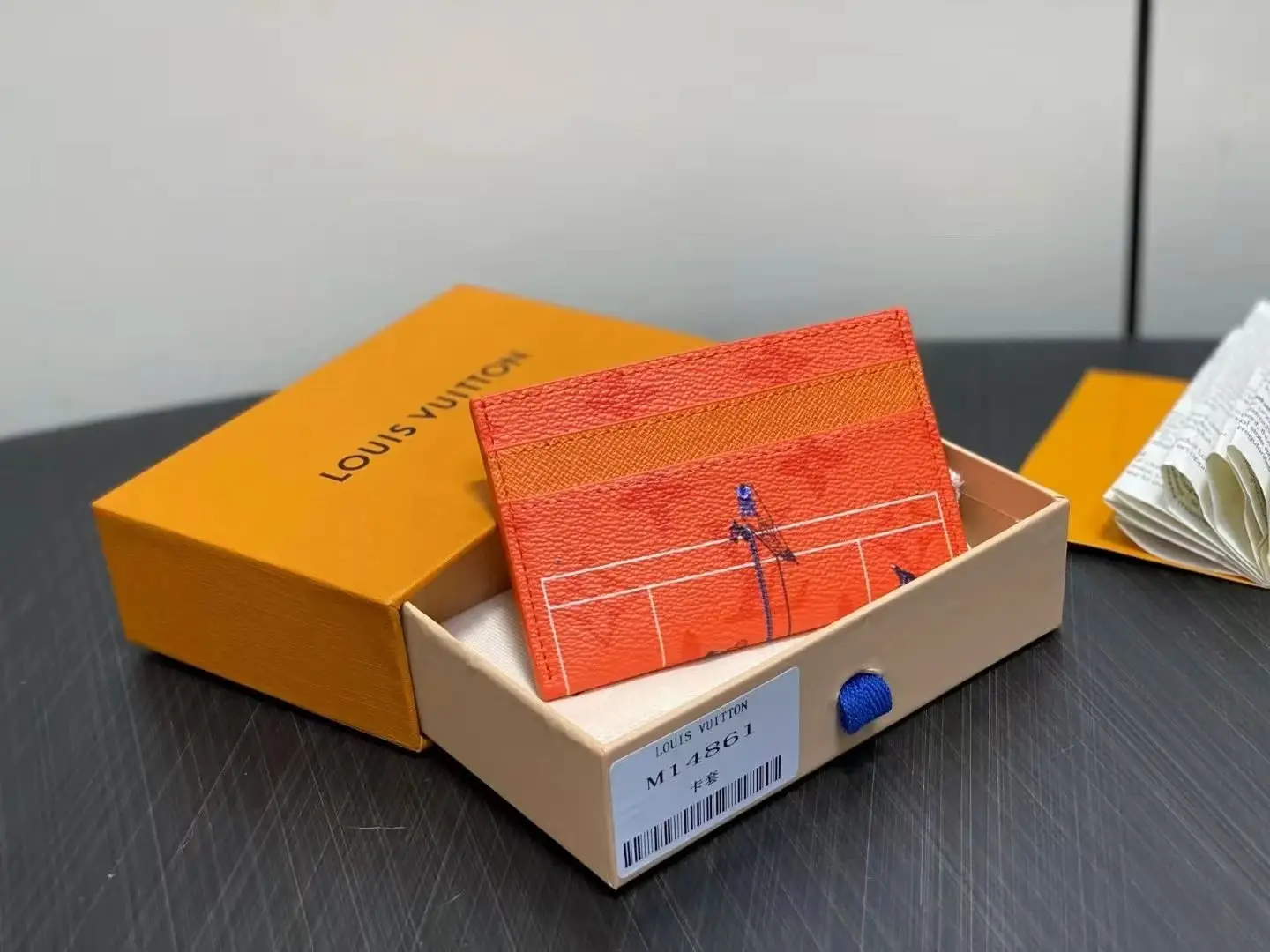 Louis Vuitton M14882 Card Holder — photo 4 of 9