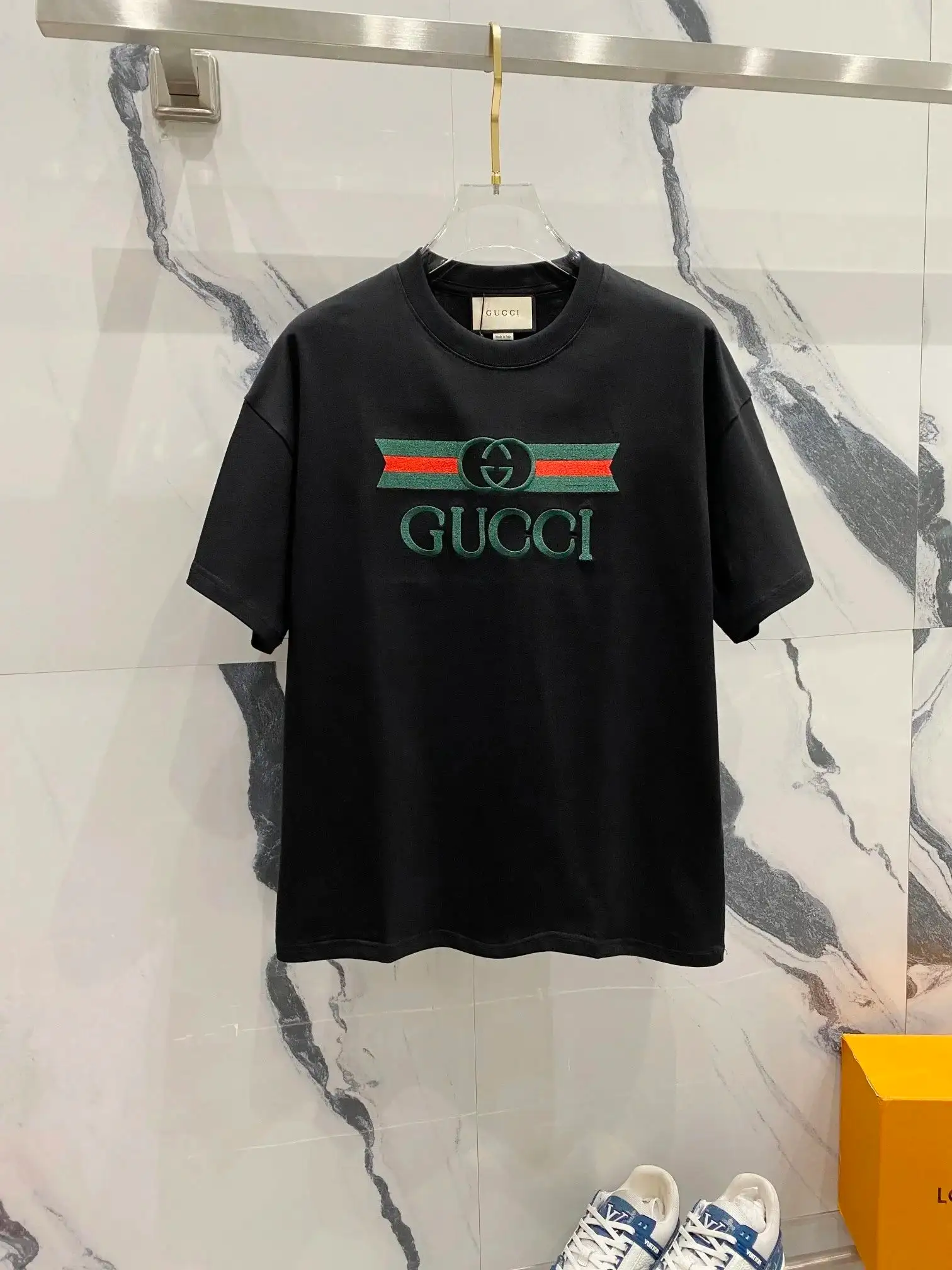 Gucci T-shirt 1 — photo 8 of 11