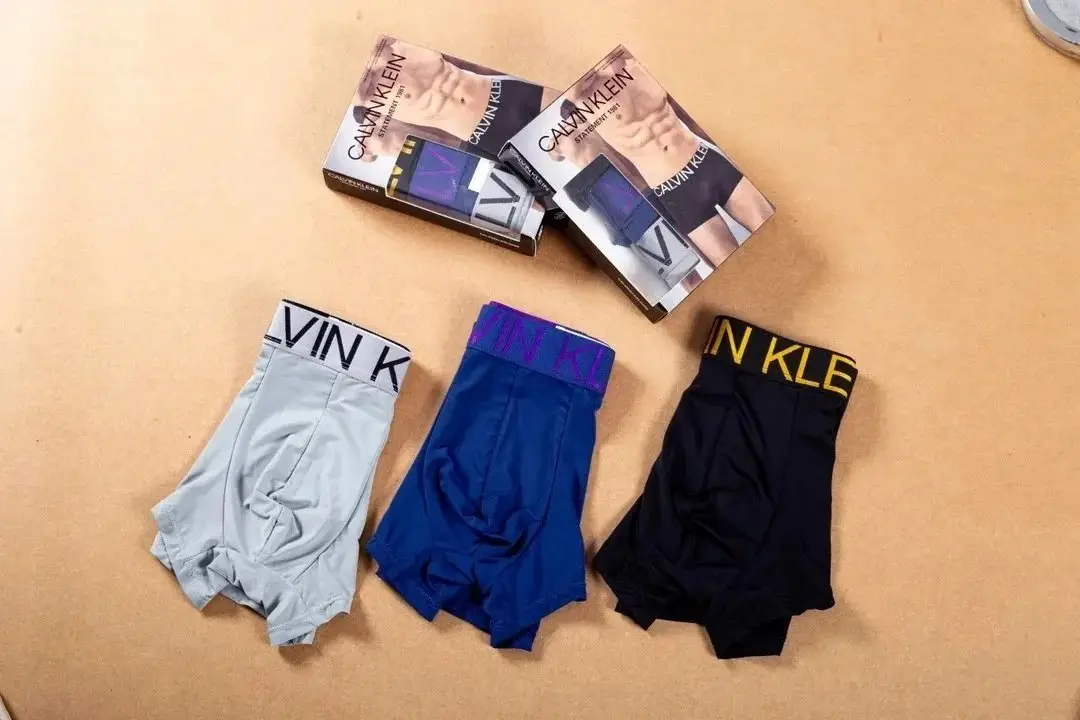 Calvin Klein Underwear — photo 3 of 8