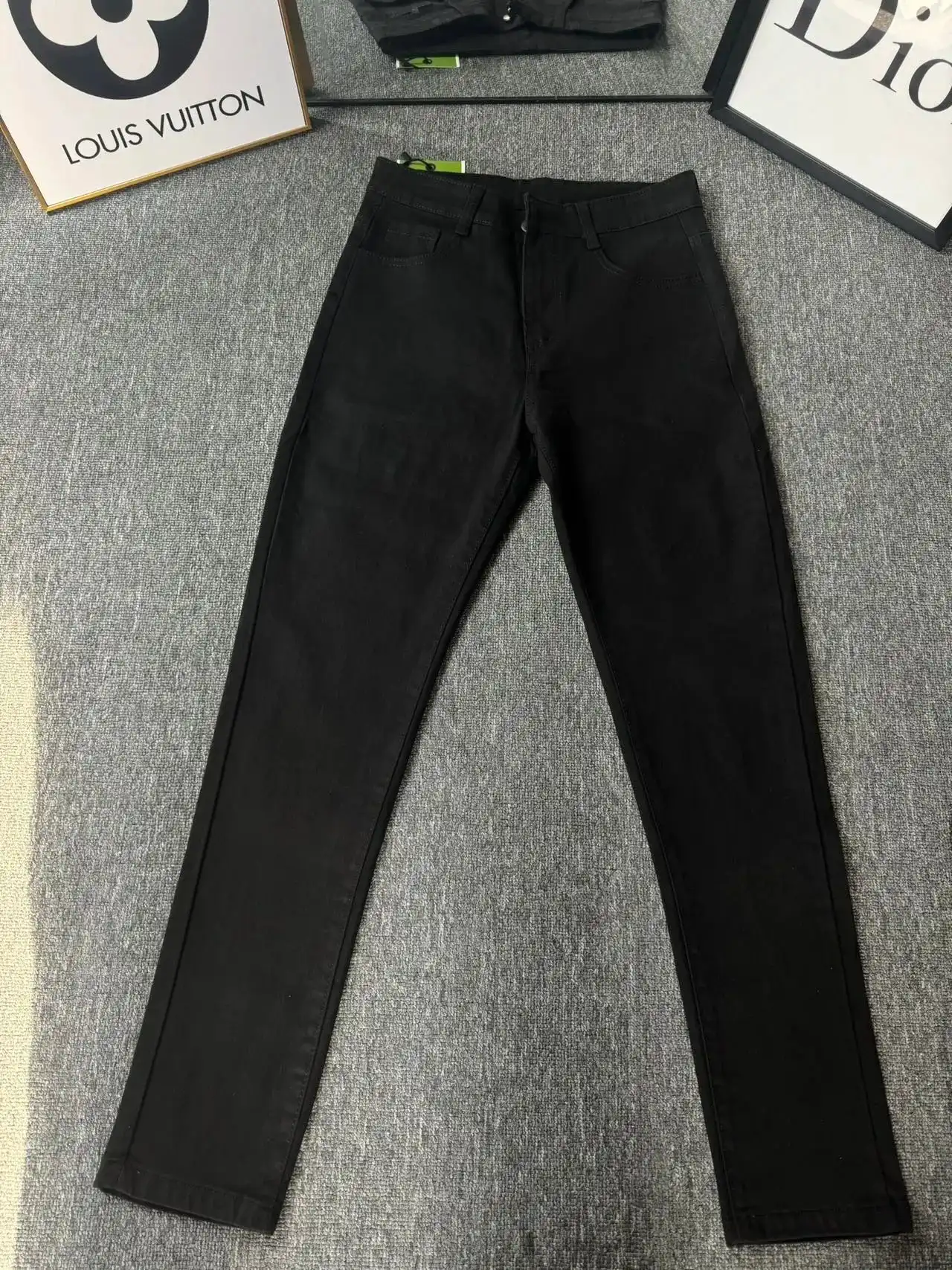 LV Black Straight-Leg Pants — photo 13 of 14