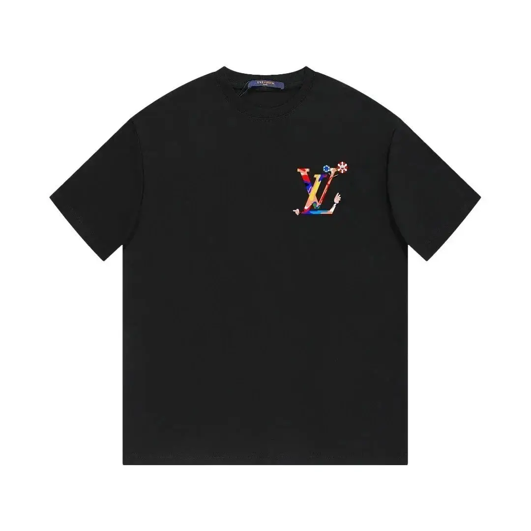 Lv Tee — photo 11 of 14
