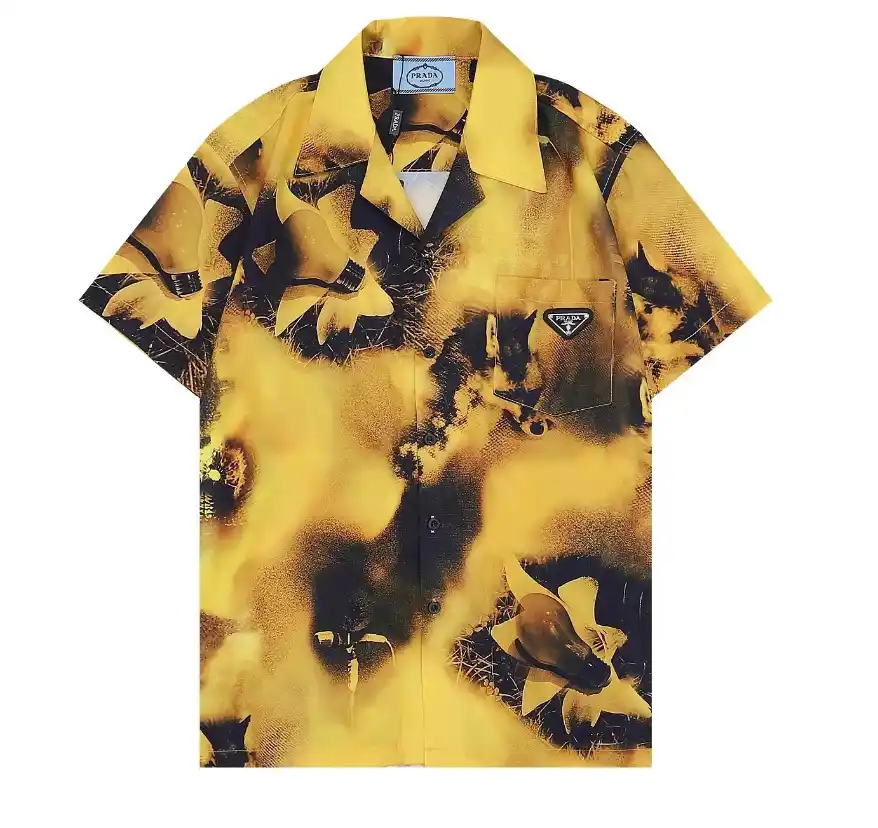 Prada T-shirts Fashion Colorful Short Sleeves — photo 9 of 14