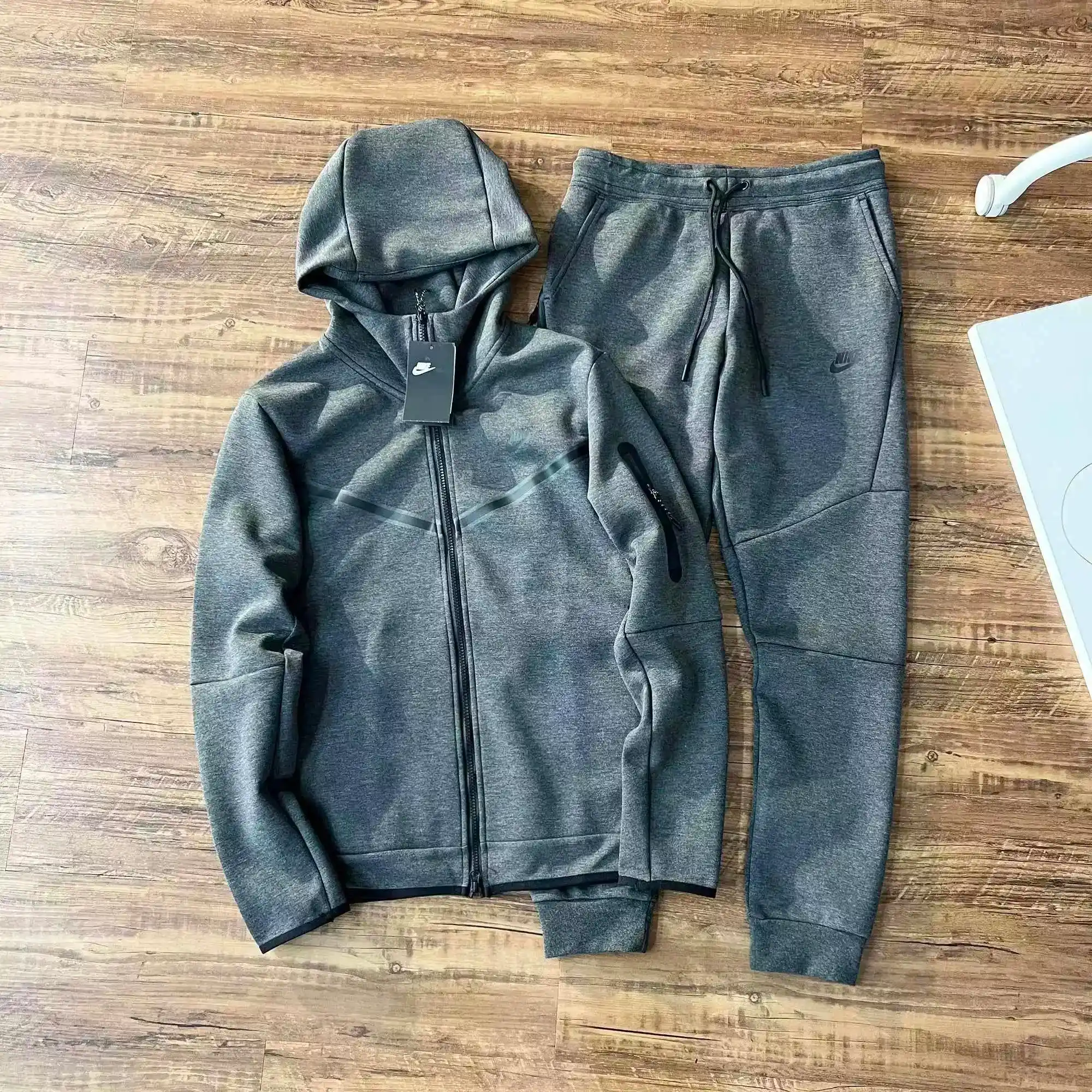 Nike B22 Hoodie and Pants Set — photo 3 of 10