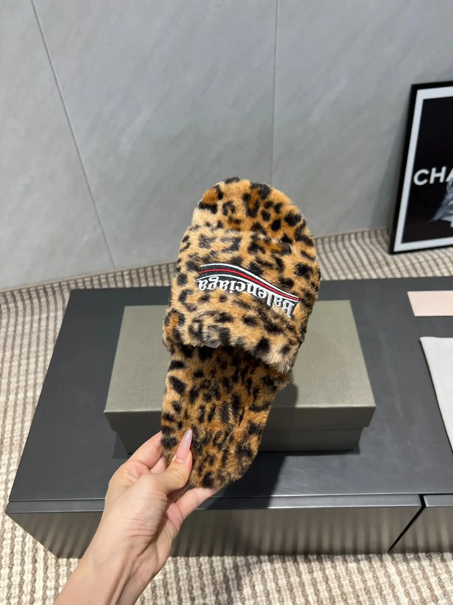 Balenciaga slippers — photo 3 of 5