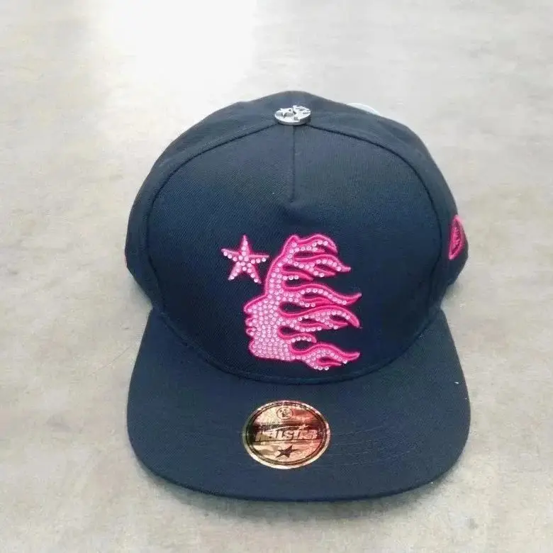 Design Baseball Cap — photo 4 of 5