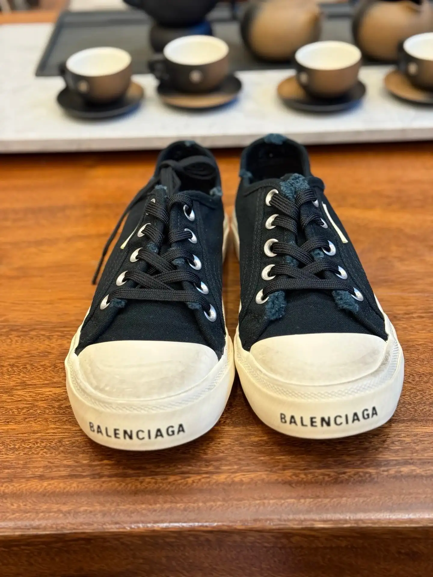 Balenciaga Chunky Sneakers — photo 14 of 15