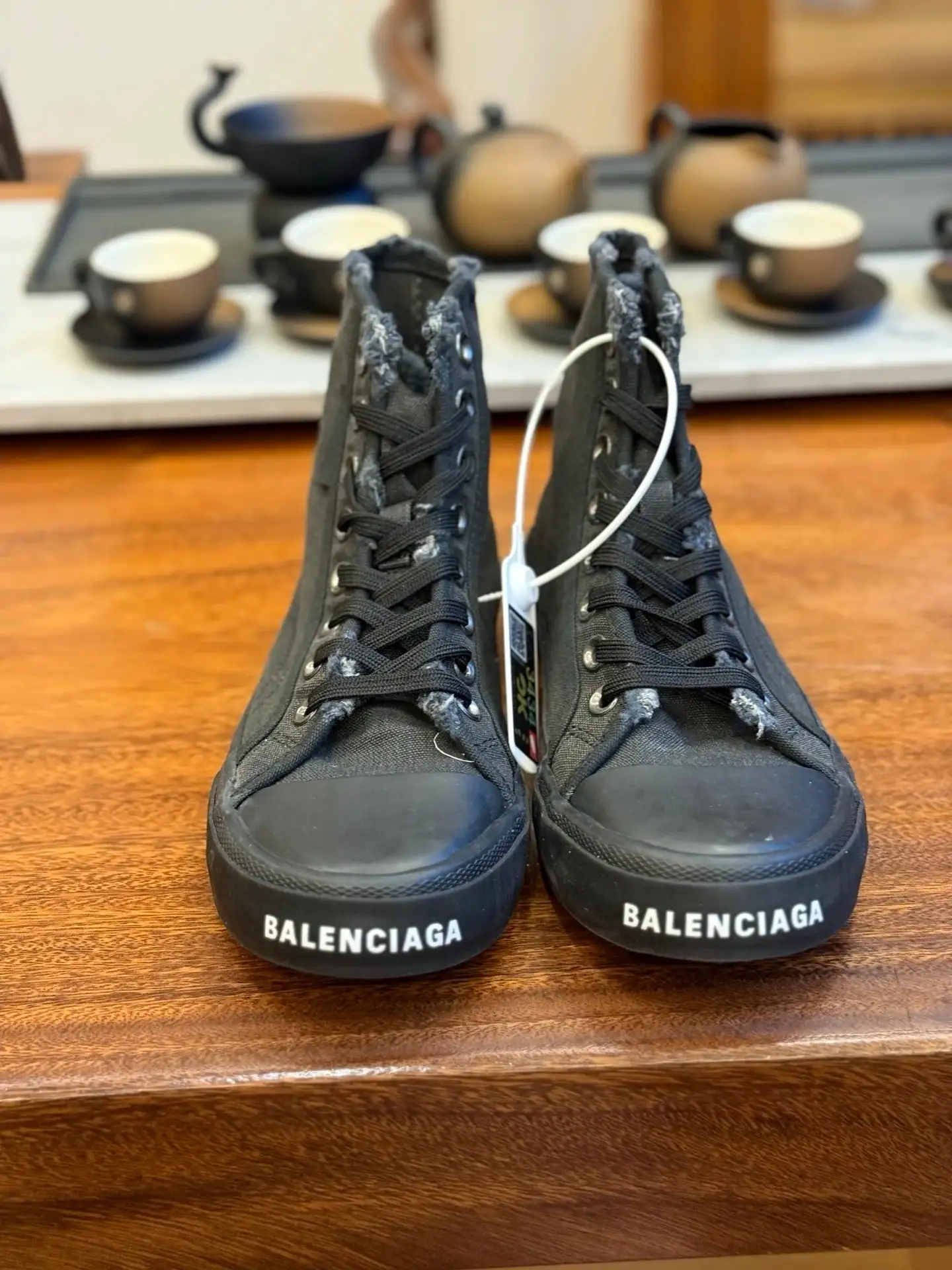 Balenciaga Chunky Sneakers — photo 9 of 15