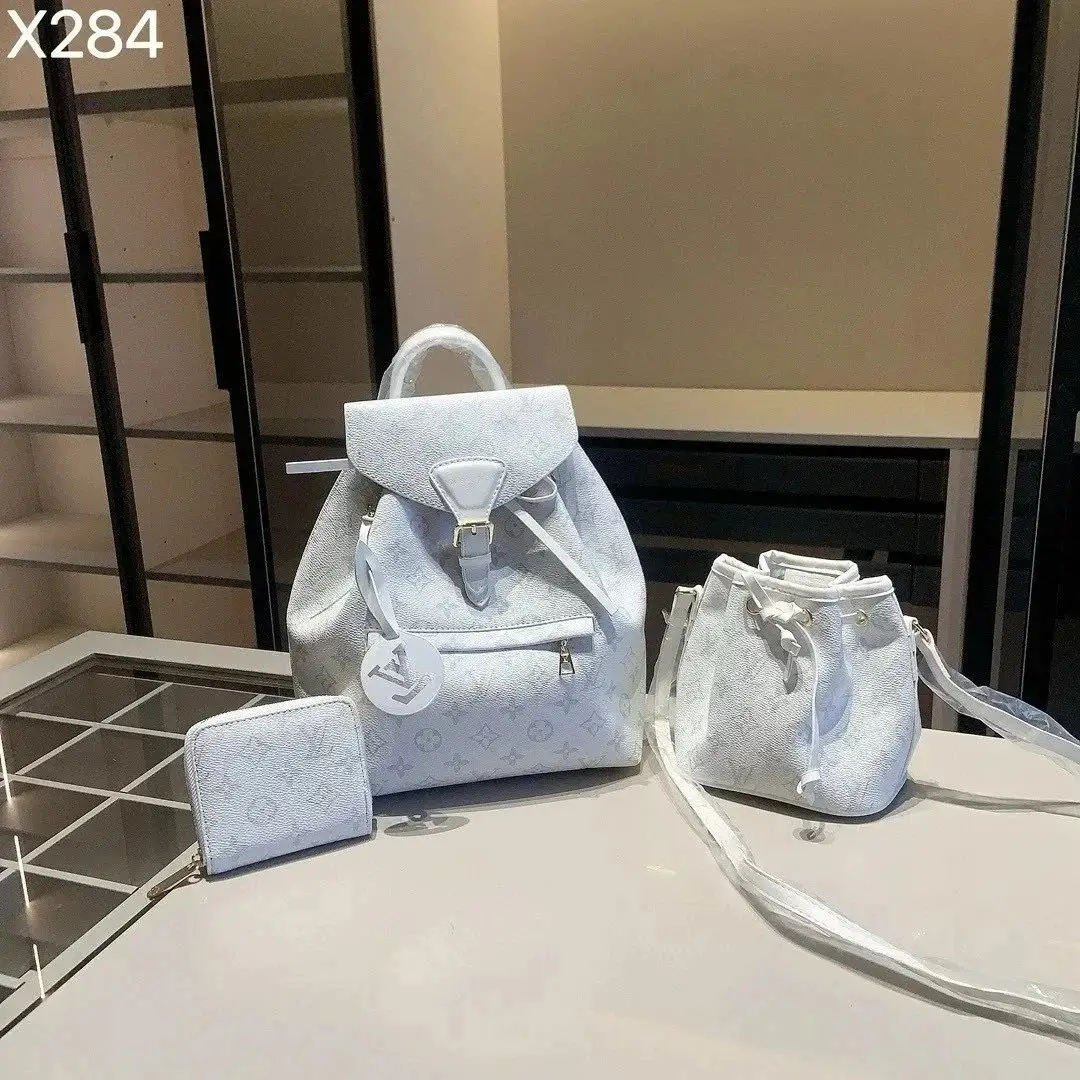 Louis Vuitton Backpacks — photo 5 of 14