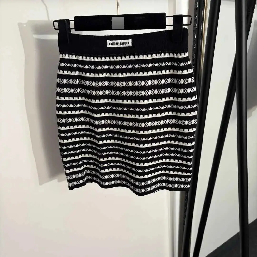 Miu Miu Casual Set — photo 3 of 5