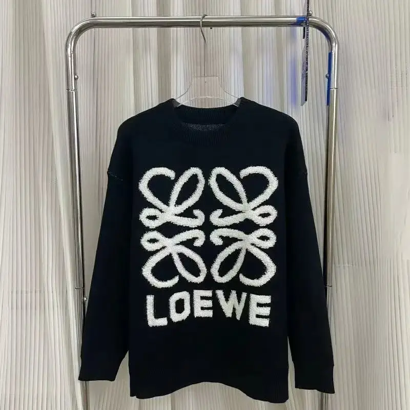 Loewe Jeans — photo 10 of 14