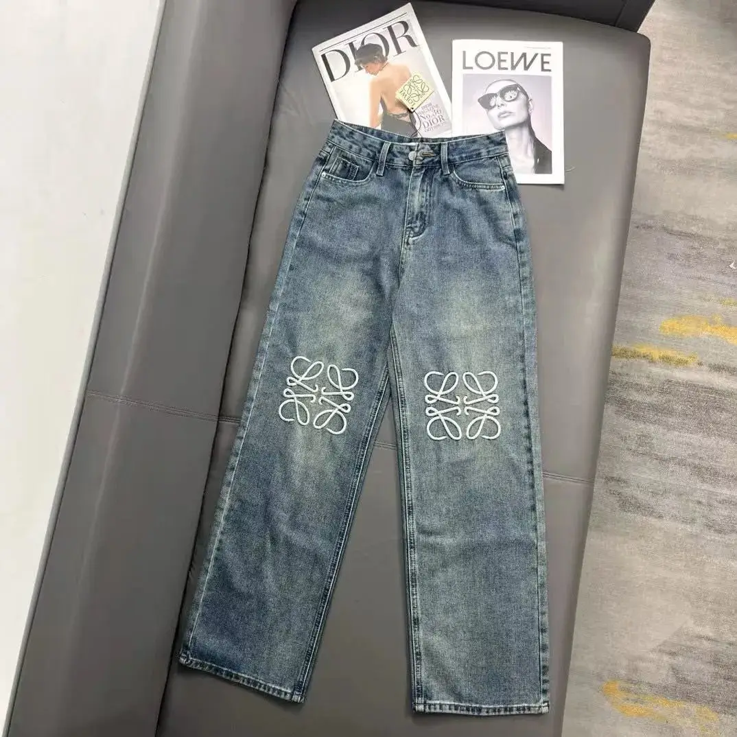 Loewe Jeans — photo 4 of 14