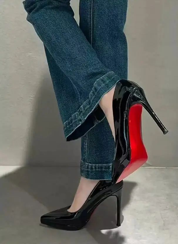 Christian Louboutin Stilettos — photo 2 of 9