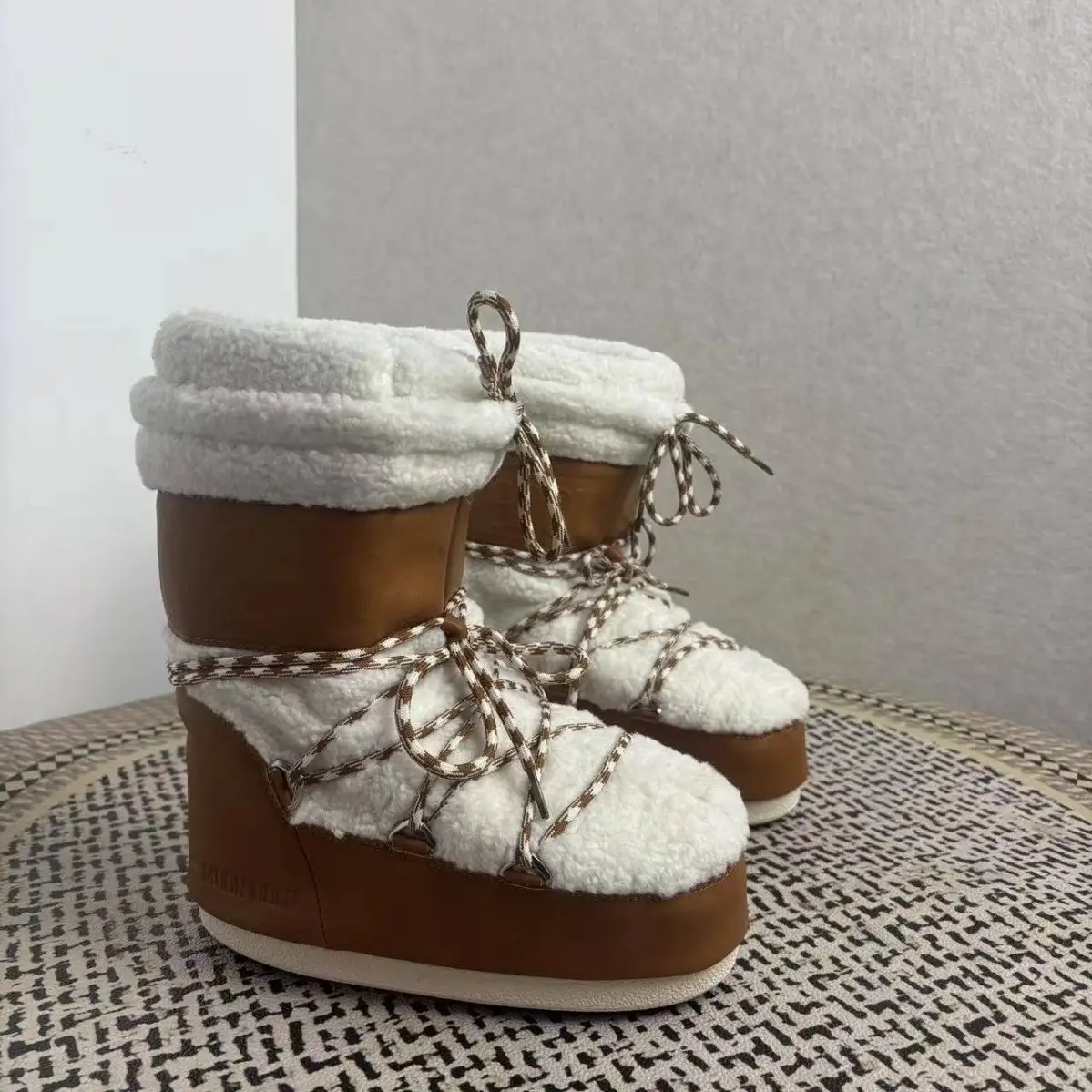 Design Snow Boots — photo 2 of 5