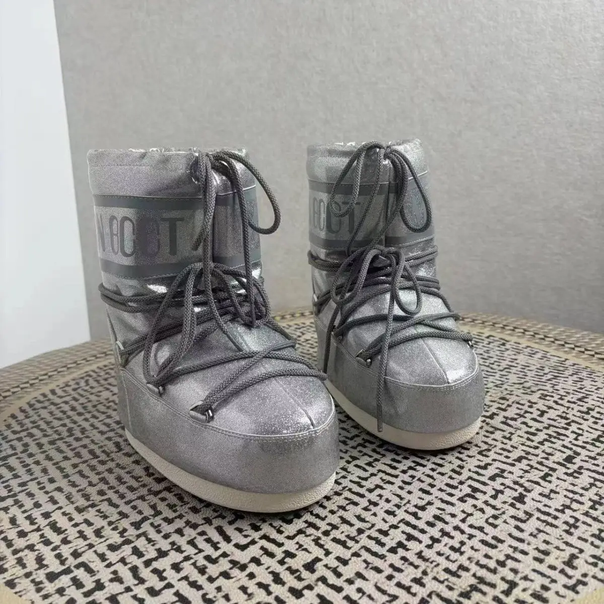 Design Snow Boots — photo 3 of 5