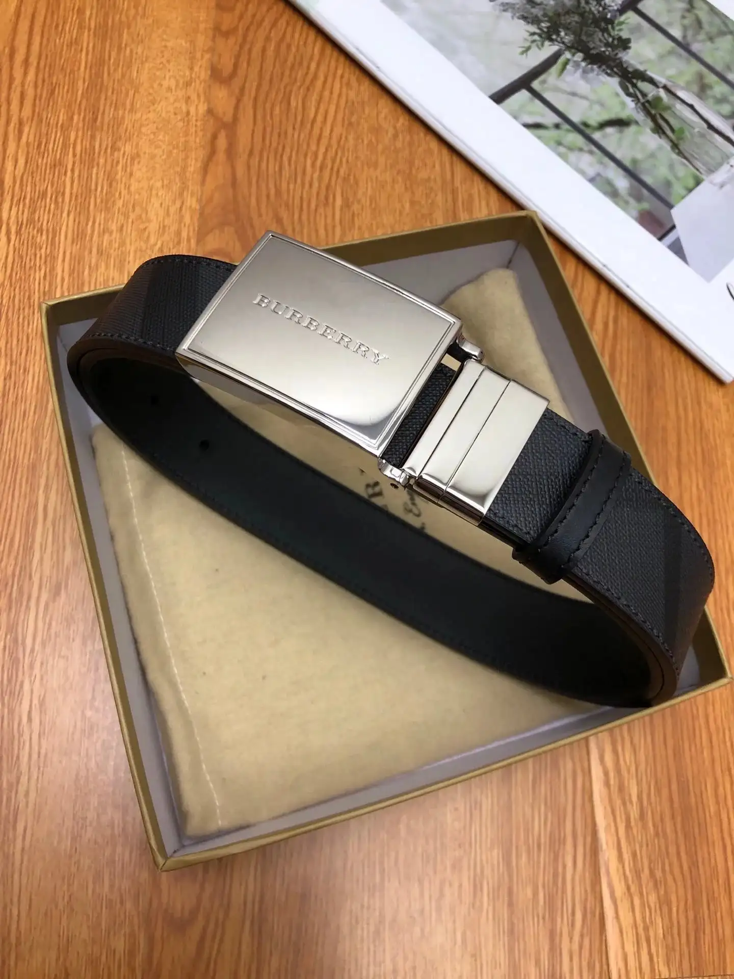 Burberry Leather Belt — photo 8 of 15