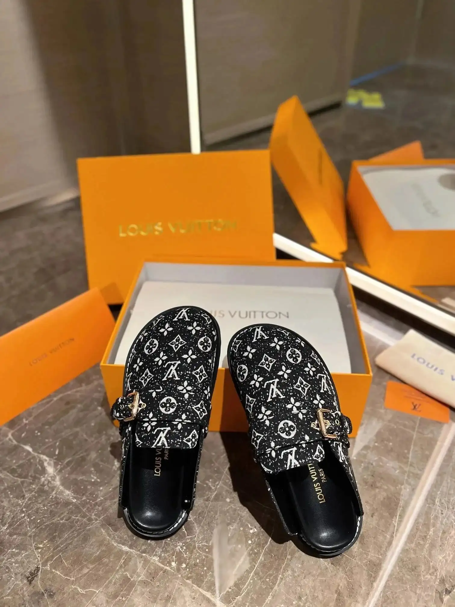 Louis Vuitton Loafers — photo 10 of 14