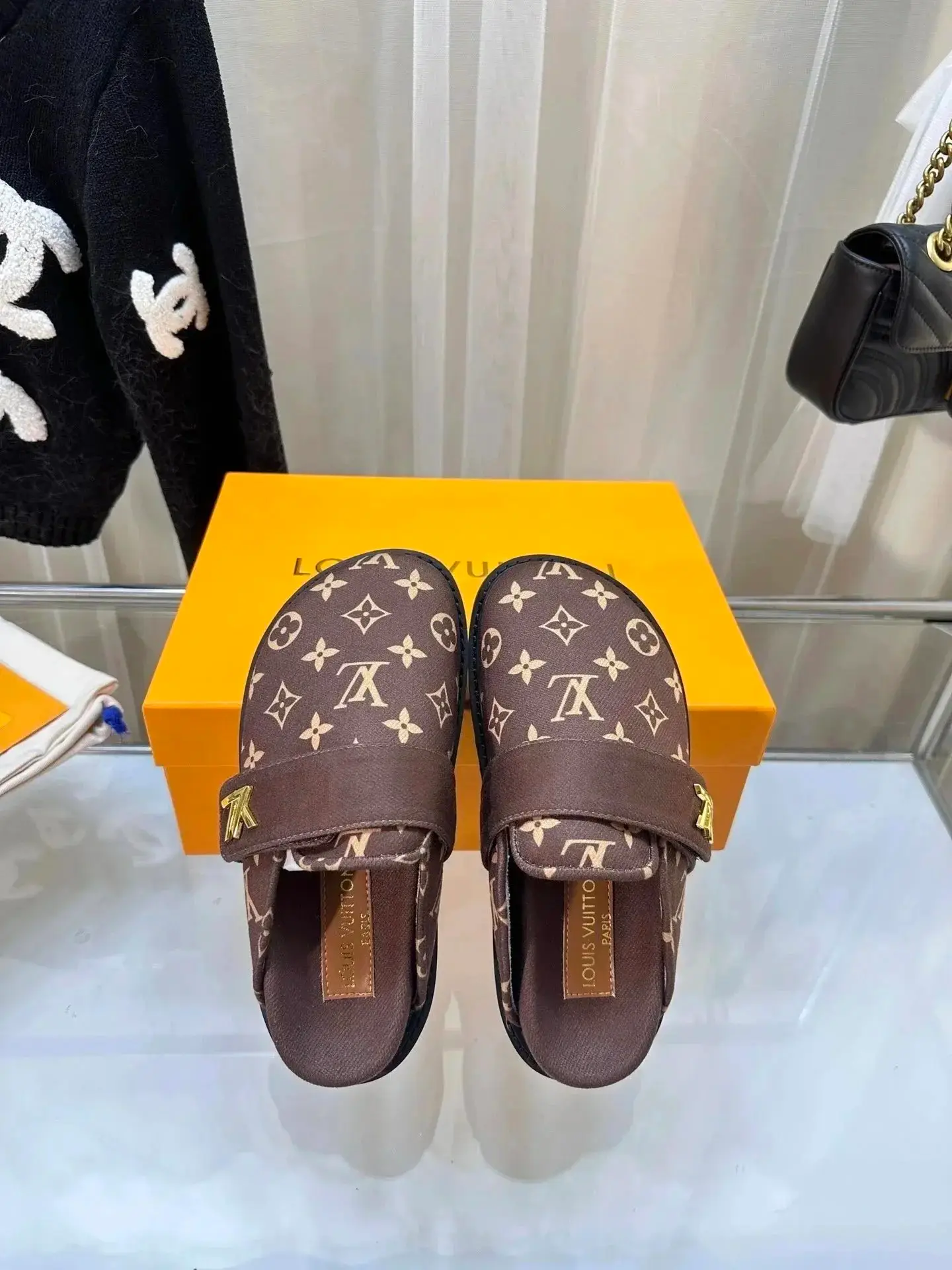 Louis Vuitton Loafers — photo 3 of 14