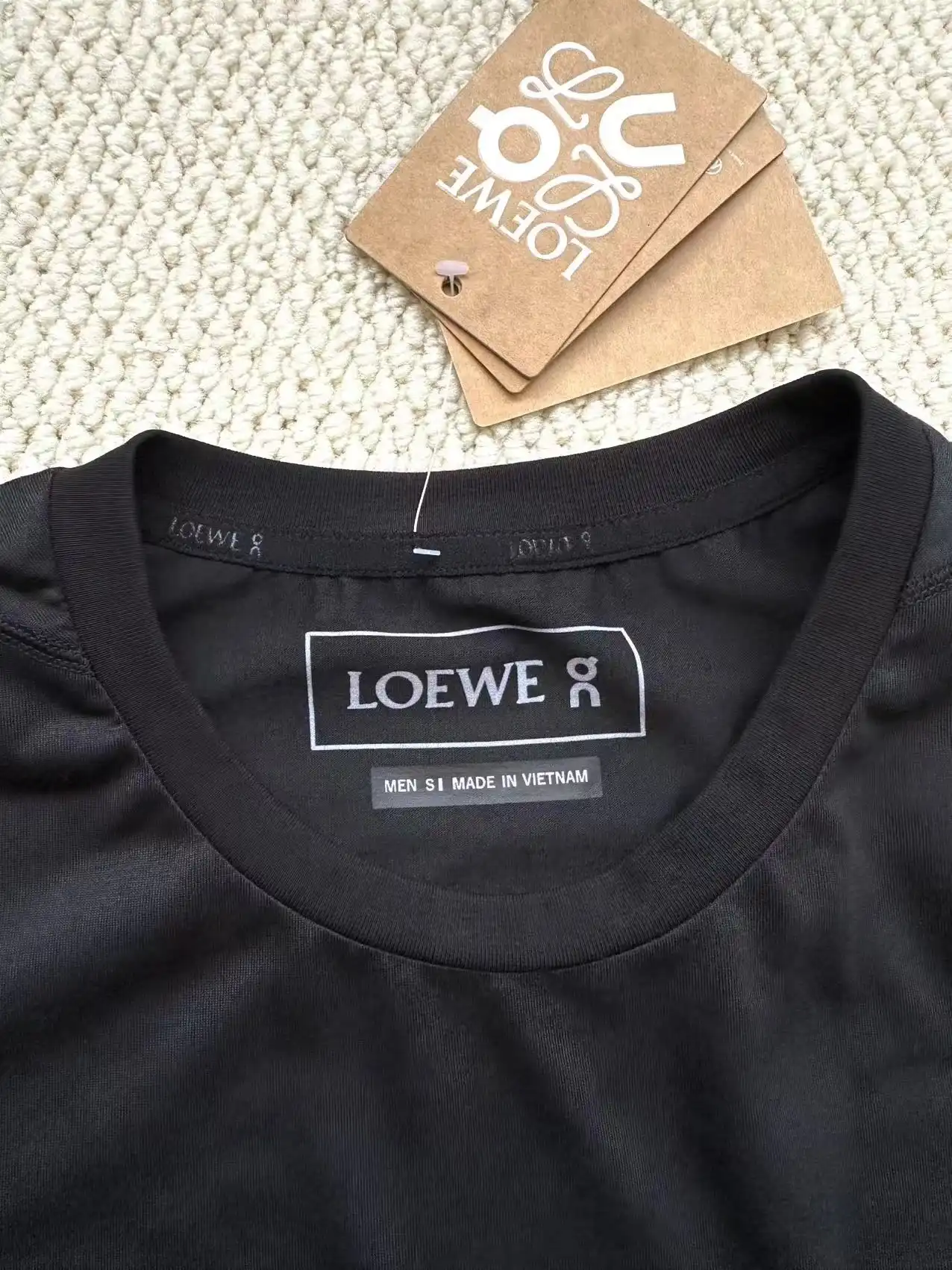On T Shirt — photo 2 of 14