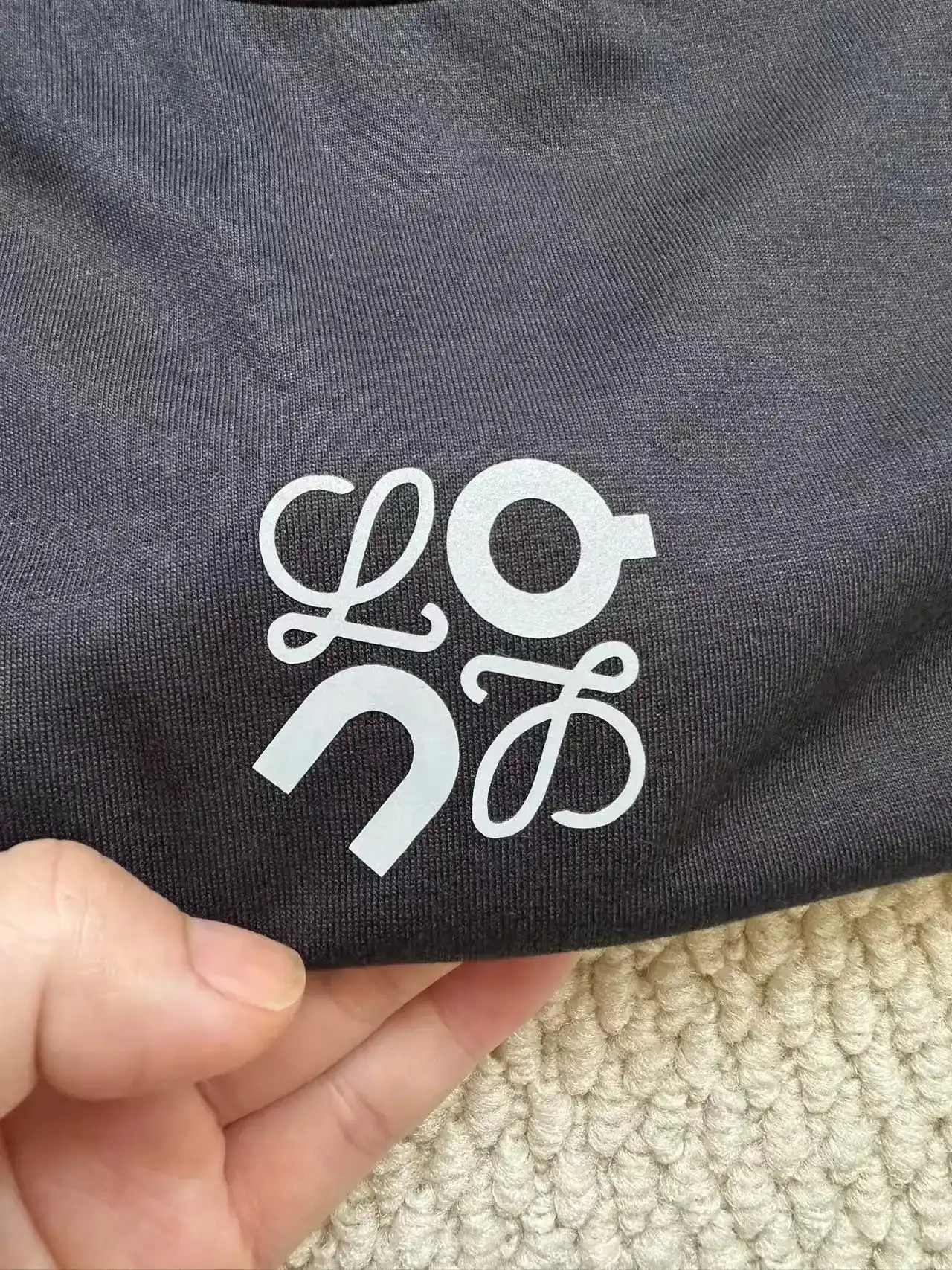 On T Shirt — photo 4 of 14